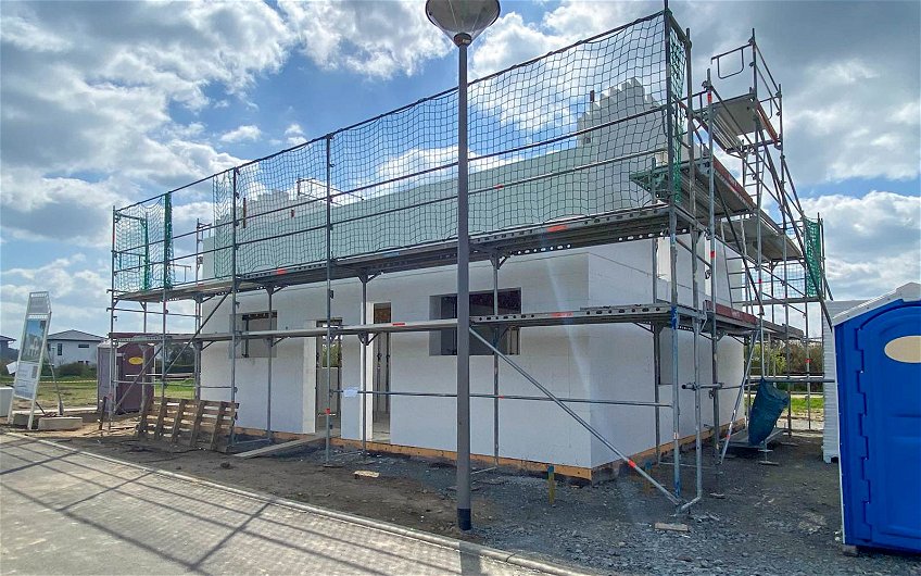 Dachgeschossrohbau für Kern-Haus Trend in Eilenburg
