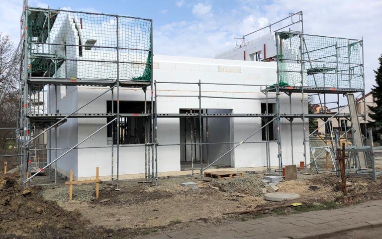 Fertigstellung Dachgeschossrohbau für Kern-HAus Jano in Lucka