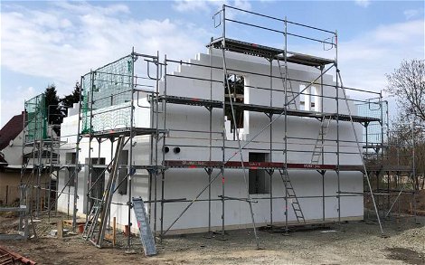 Fertigstellung des DuoTherm-Rohbaus für Kern-Haus in Lucka