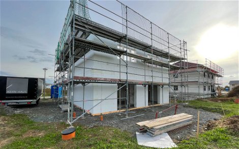Fertigstellung des Obergeschoss für Kern-Haus Stadtvilla Baleo in Eilenburg
