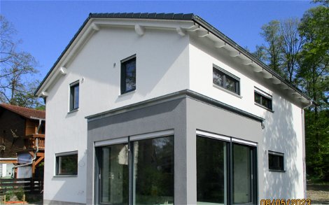 Kern-Haus Leipzig Bautagebuch Baustelle mit Qualitätssicherung Architektenhaus als Massivhaus Erker helle Räume
