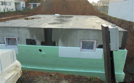 Keller des frei geplanten Einfamilienhauses von Kern-Haus in Worms mit Außendämmung