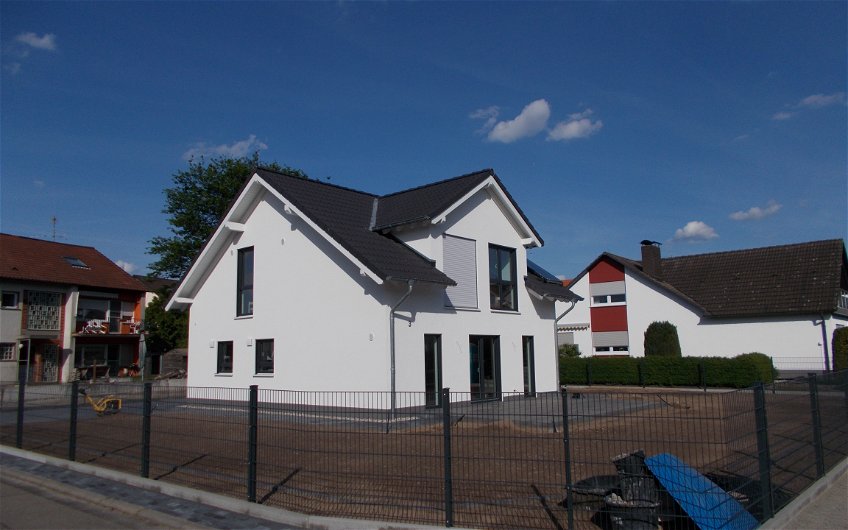 Einfamilienhaus Komfort von Kern-Haus in Neupotz