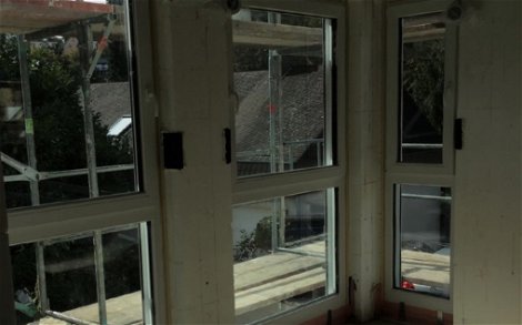 Fenster des frei geplanten Familienhauses von Kern-Haus in Karlsruhe-Grünwettersbach