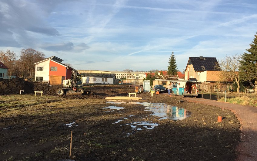 Idyllische Lage zum Bauen - in Barleben entsteht ein weiteres Kern-Haus.