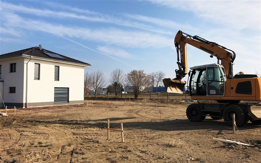 Tiefbauarbeiten für ein Kern-Haus in Magdeburg
