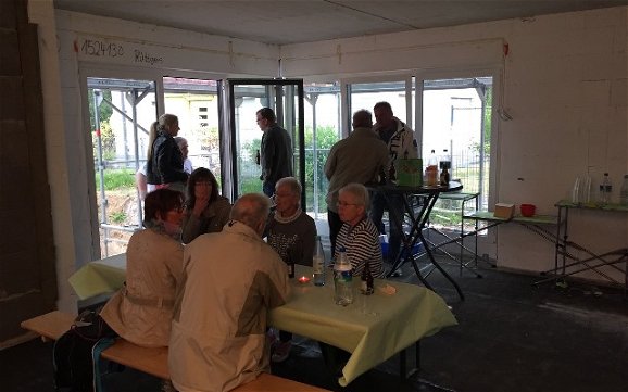 Gäste bei Rohbaufest in Wegberg