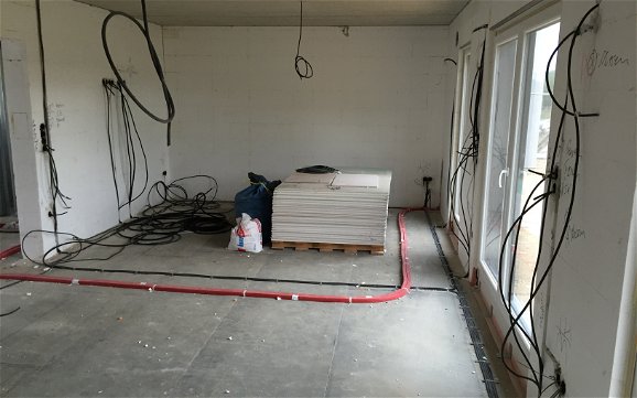Wohnzimmer Innenausbau mit Kabel