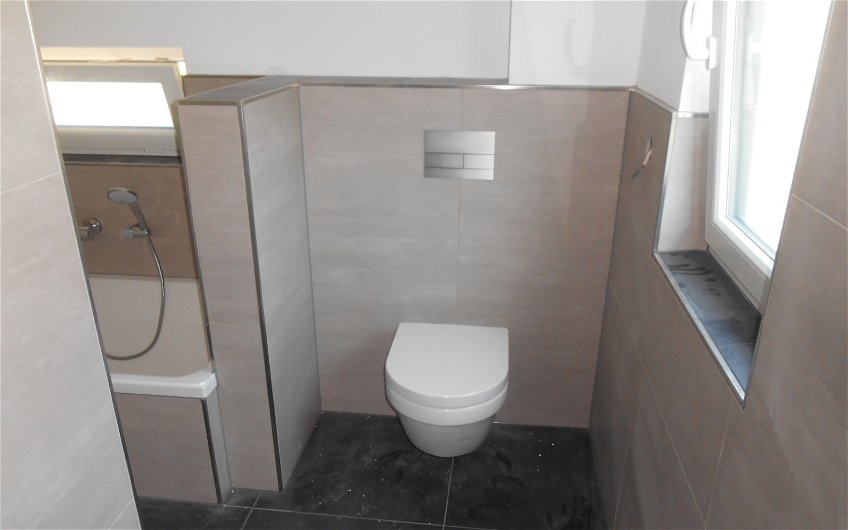 Toilette im Kern-Haus Badezimmer