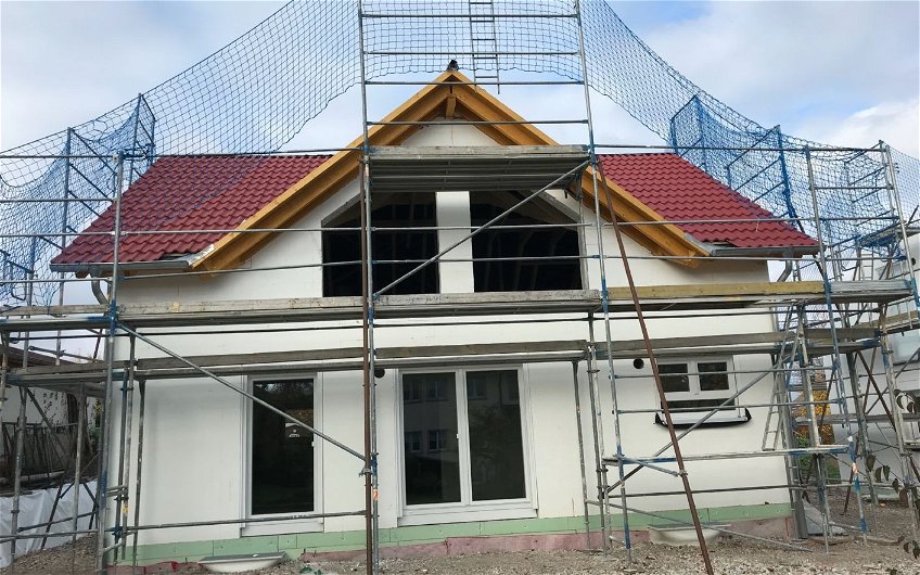 Fenstermontage im individuell geplanten Familienhaus Komfort von Kern-Haus in Konstanz-Litzelstetten