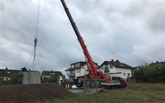 Bau des Kellers des individuell geplanten Familienhauses Komfort von Kern-Haus in Konstanz-Litzelstetten