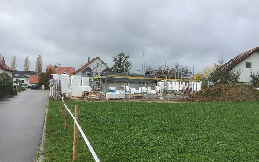DuoTherm-Material für die frei geplante Doppelhaushälfte von Kern-Haus in Pliezhausen