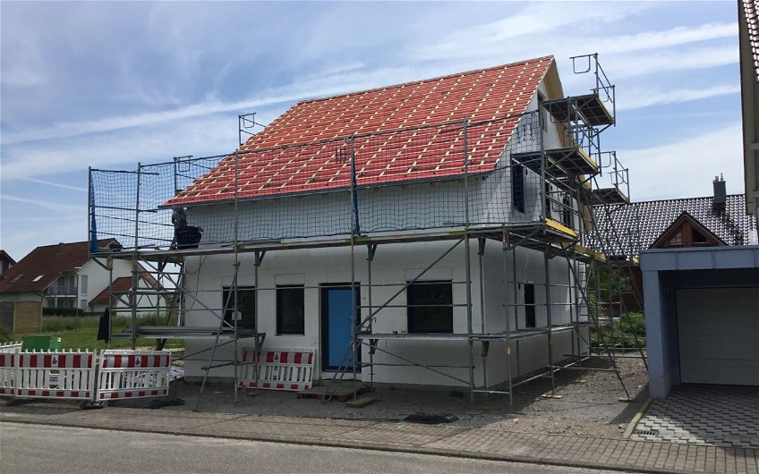 Rohbau des frei geplanten Familienhauses von Kern-Haus in Iffezheim