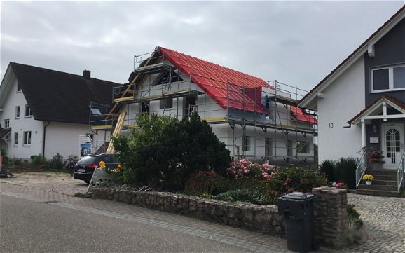 Rohbau des frei geplanten Familienhauses von Kern-Haus in Achern-Önsbach