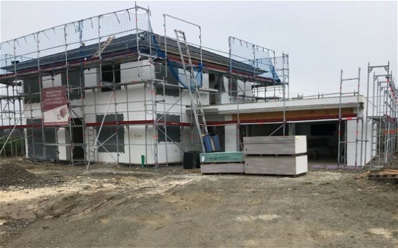 Rohbau des frei geplanten Familienhauses von Kern-Haus in Baindt