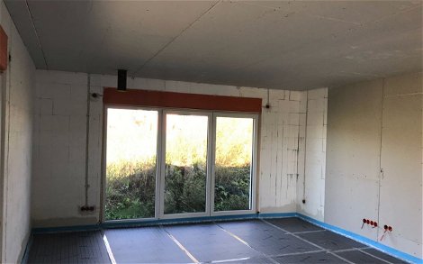 Dämmung für die Fußbodenheizung im frei geplanten Bungalow von Kern-Haus in Bad Schussenried