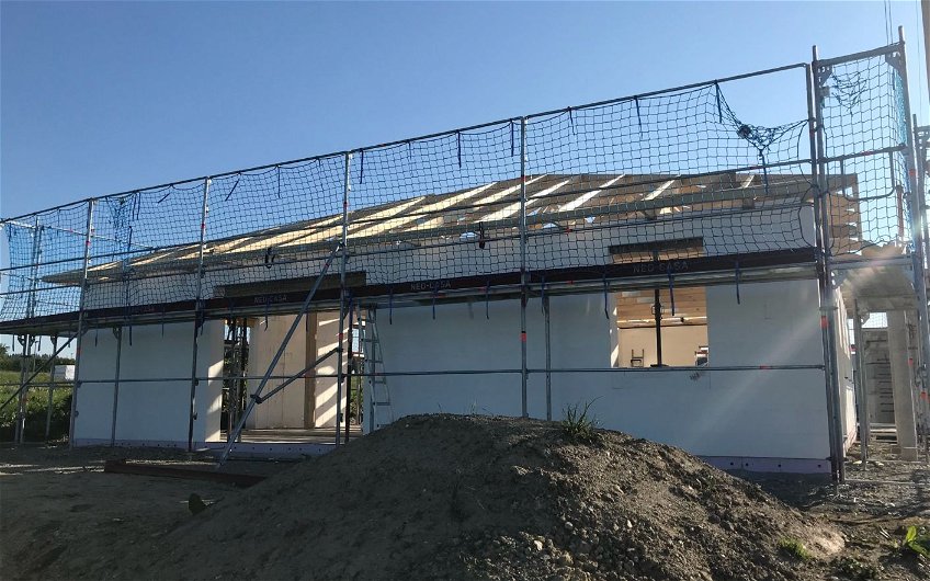 Dachstuhl des frei geplanten Bungalows von Kern-Haus in Bad Schussenried