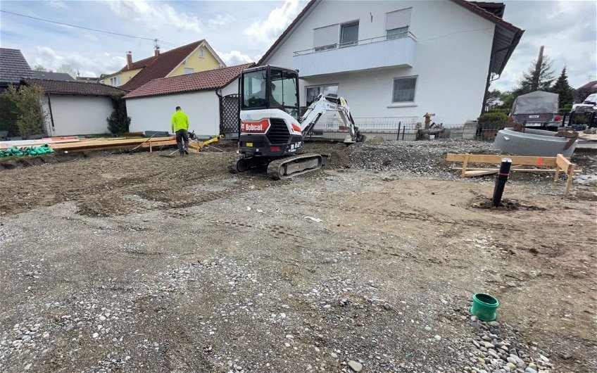 Mehrspartenhauseinführung für die individuell geplante Doppelhaushälfte von Kern-Haus in Bad Wurzach