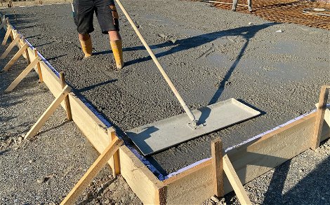 Betonierung der Bodenplatte in Bad Wurzach