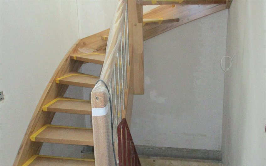 Eingebaute Treppe.